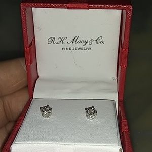 NEW!! R.H Macy&Co. Fine Jewelry